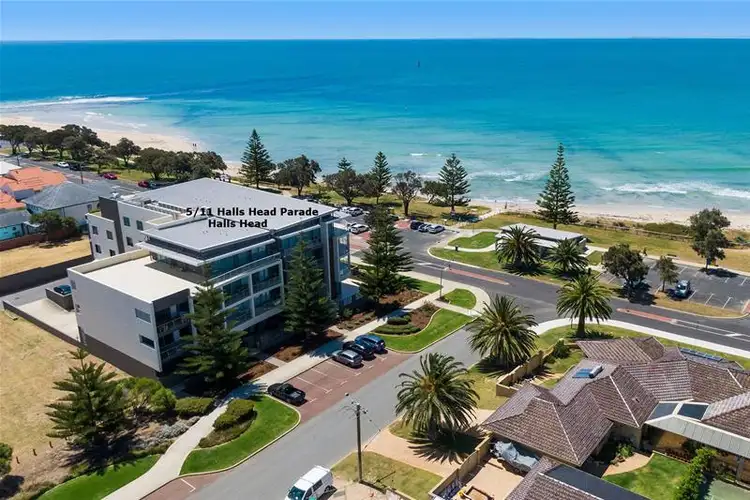 5/11 Halls Head Parade, Halls Head WA 6210
