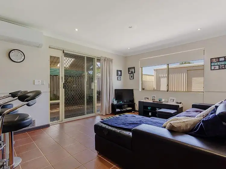Sixth view of Homely house listing, 7 Limosa Glade, Warnbro WA 6169