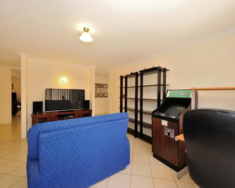 Second view of Homely house listing, 10 Shetland Way, Baldivis WA 6171
