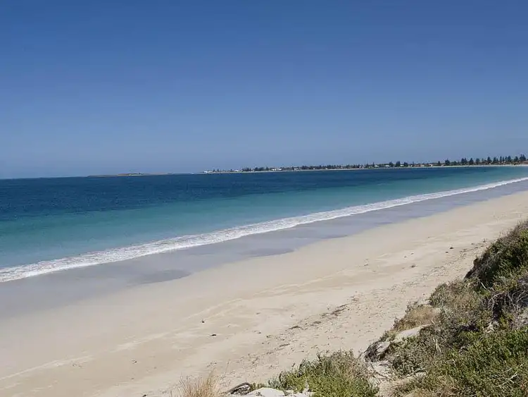 21 Willis Street, Warnbro WA 6169