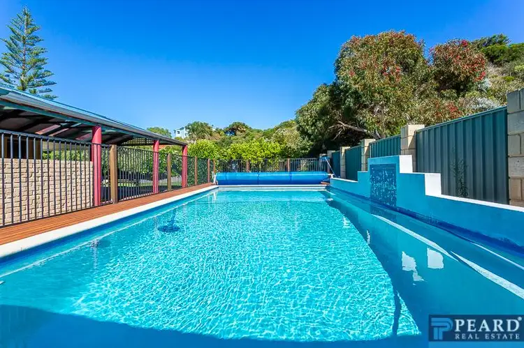 2 Pembroke Court, Warnbro WA 6169