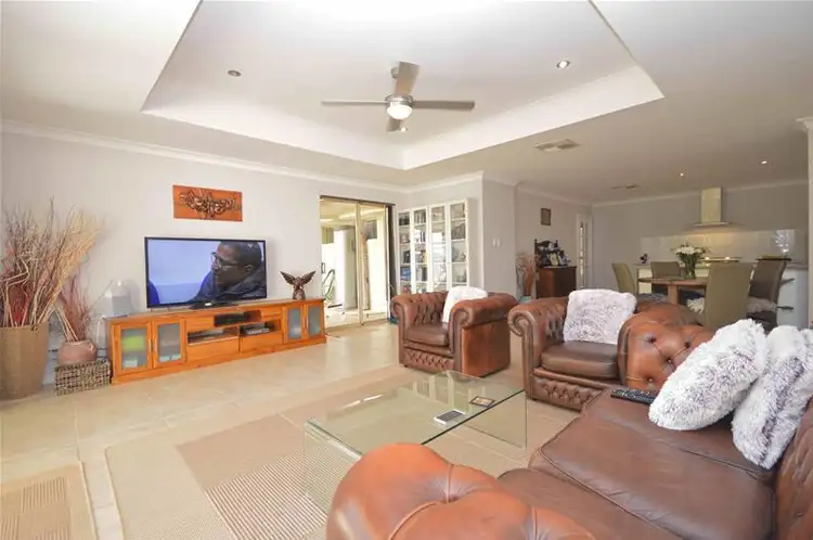 13 Radford Place, Safety Bay WA 6169