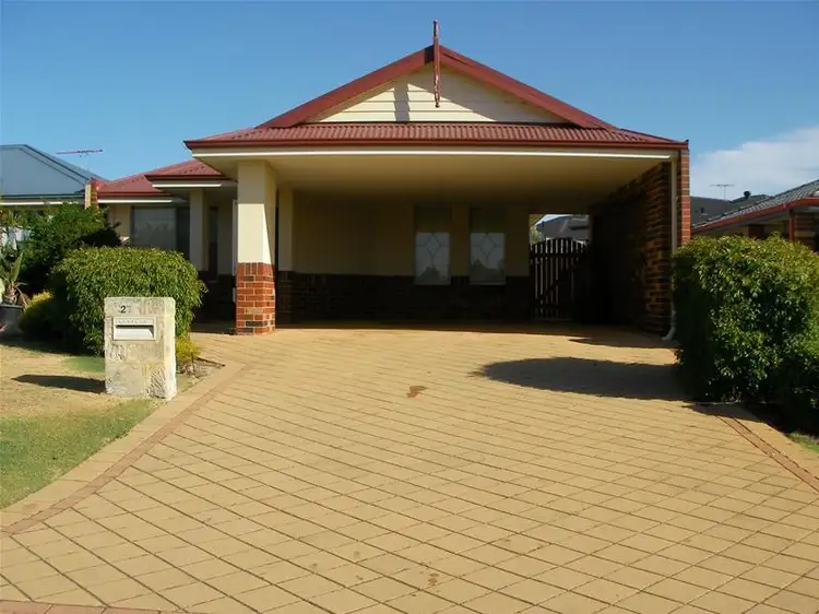 Main view of Homely semi-detached listing, 12B Ellesmere Circuit, Success WA 6164