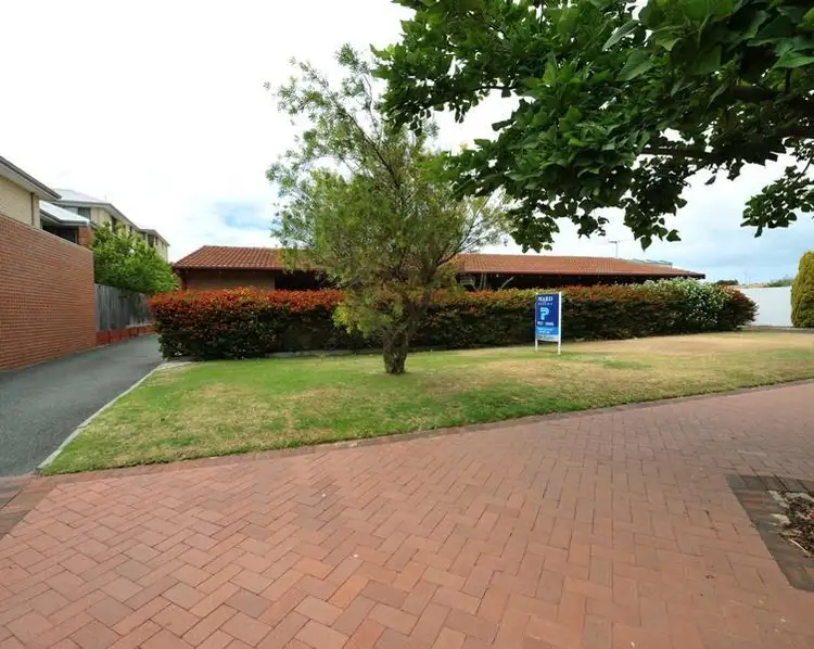 4/53 Rockingham Beach Road, Rockingham WA 6168