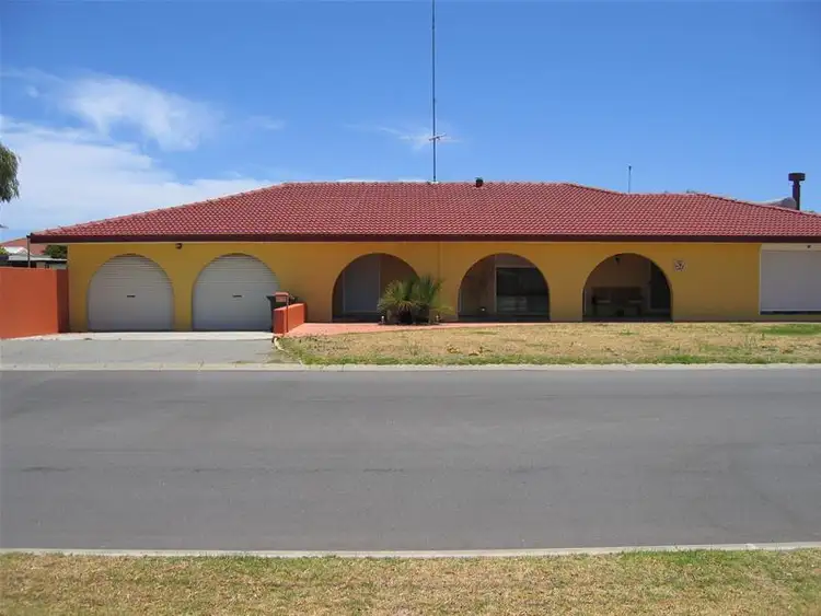 57 Charthouse Road, Safety Bay WA 6169