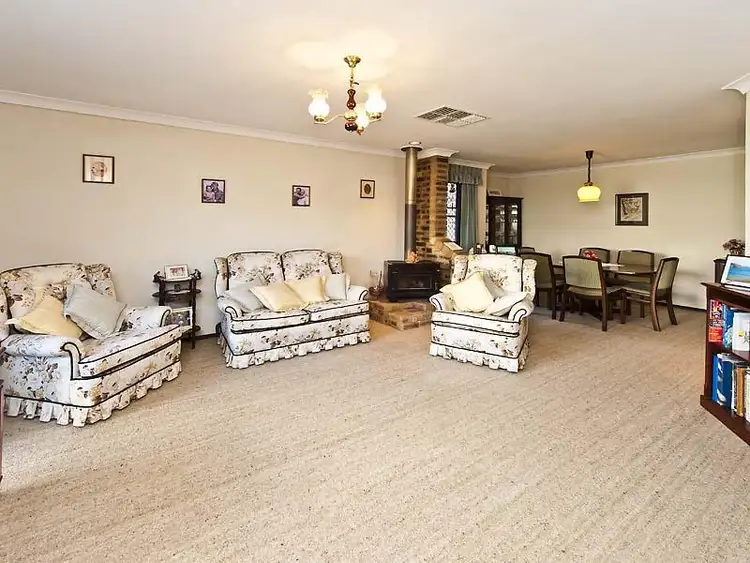 Second view of Homely house listing, 8 Garden Grove, Edgewater WA 6027