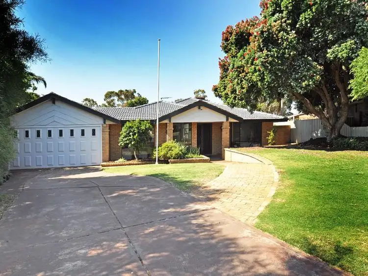 16 Tandina Way, Kingsley WA 6026