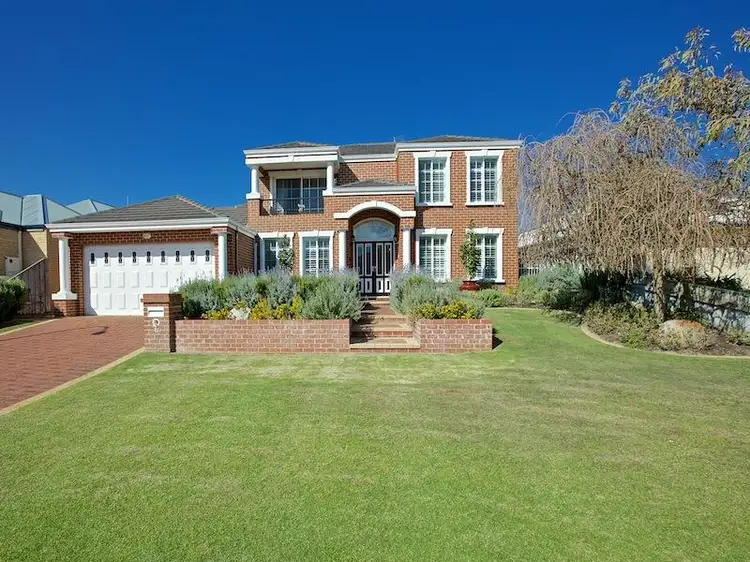 81 Broadbeach Boulevard, Hillarys WA 6025