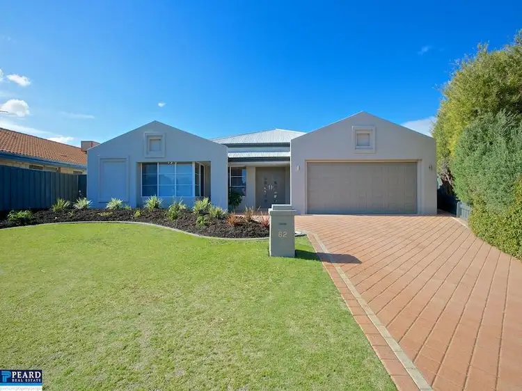 62 Meadowbank Gardens, Hillarys WA 6025