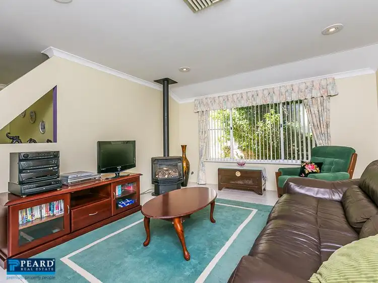 Fourth view of Homely house listing, 5 Rochele Court, Woodvale WA 6026