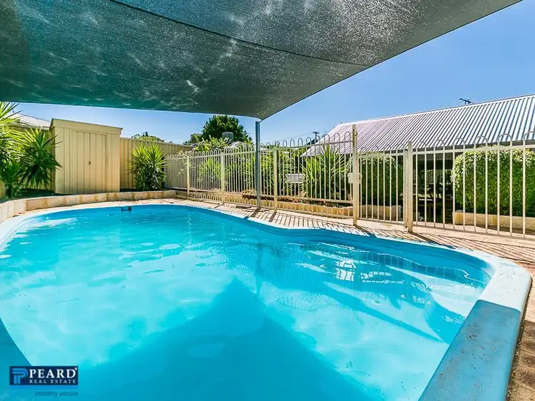 Fifth view of Homely house listing, 4 Kingston Close, Heathridge WA 6027