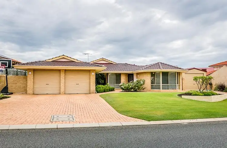 12 Millstream Rise, Hillarys WA 6025