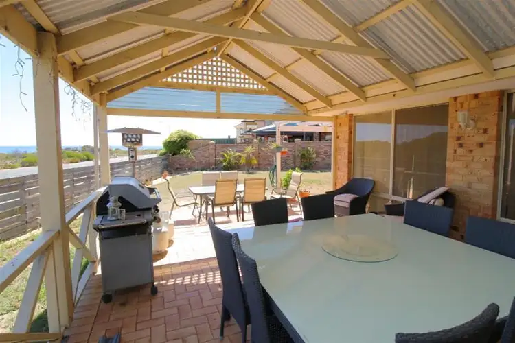 Seventh view of Homely house listing, 18 Dinghy Place, Ocean Reef WA 6027