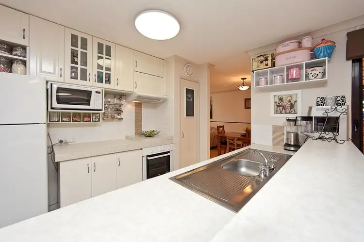 Fourth view of Homely house listing, 6 Idyll Place, Heathridge WA 6027