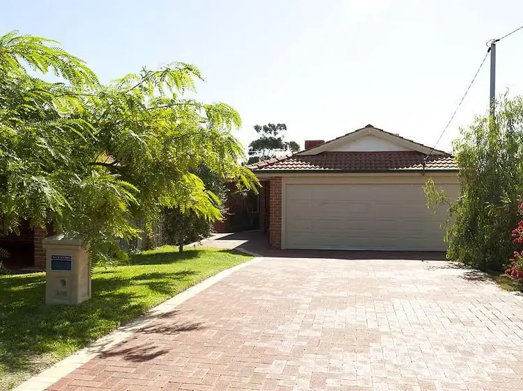 34B Gleddon Way, Hillarys WA 6025