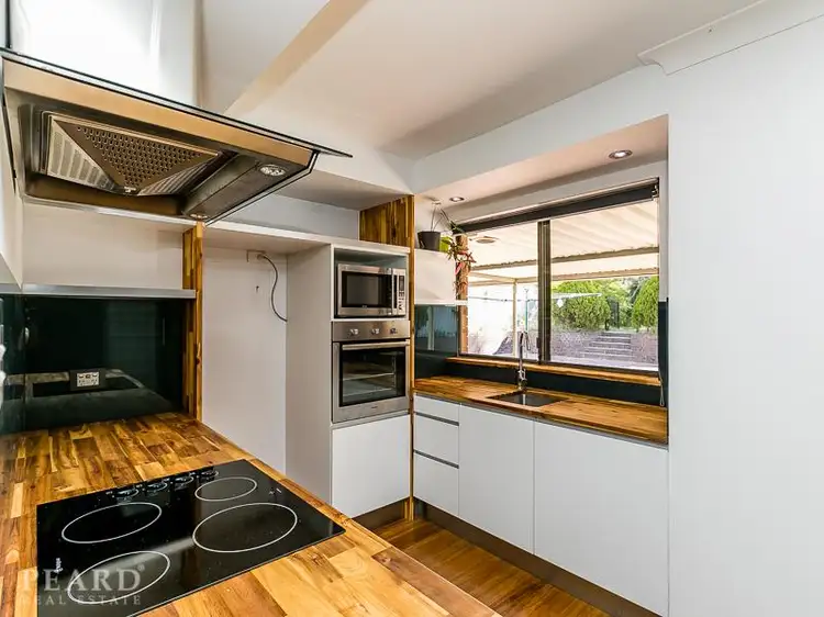 Second view of Homely house listing, 24 Janthina Crescent, Heathridge WA 6027