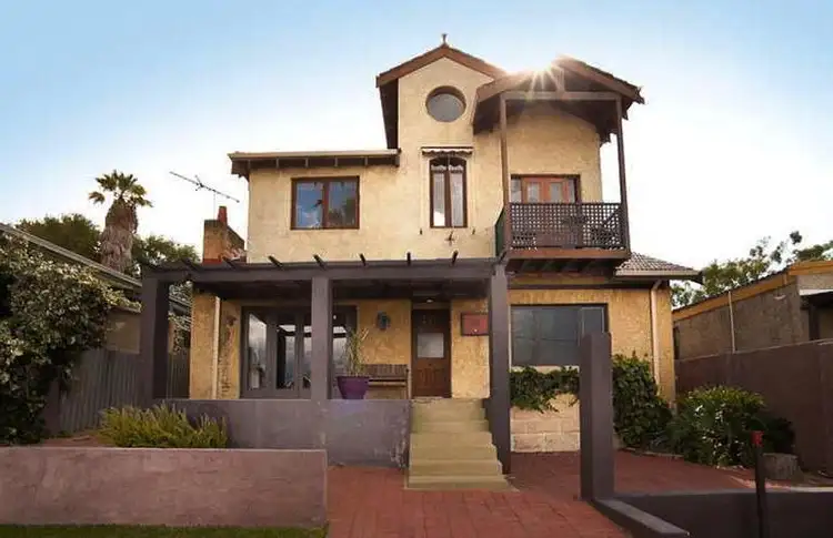 86 Chrysostom Street, Trigg WA 6029