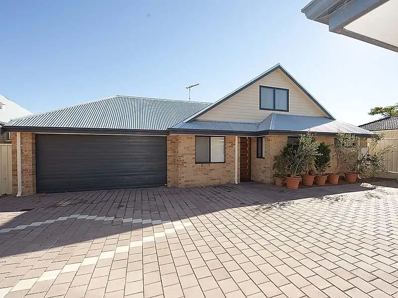 Main view of Homely villa listing, 3/25 Newton Street, Bayswater WA 6053