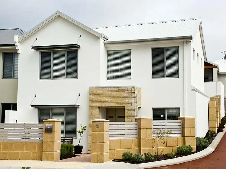 5 Exeter Street, Hillarys WA 6025