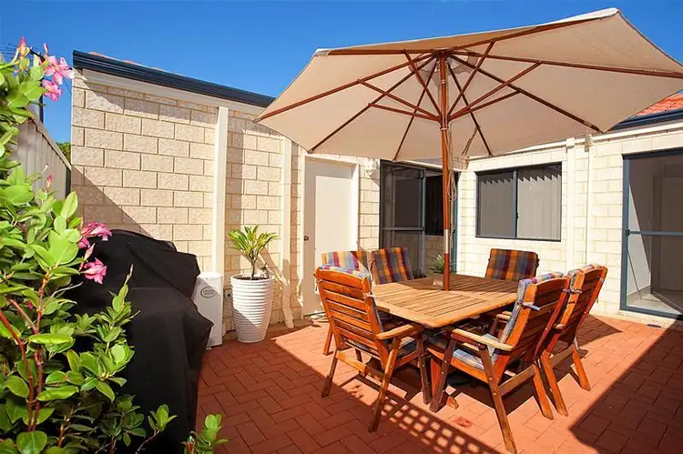 15a Montrose Way, Nollamara WA 6061