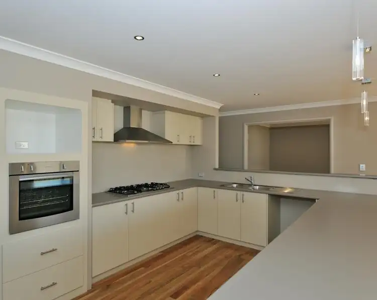 Fifth view of Homely house listing, 10 Dennis Retreat, Baldivis WA 6171