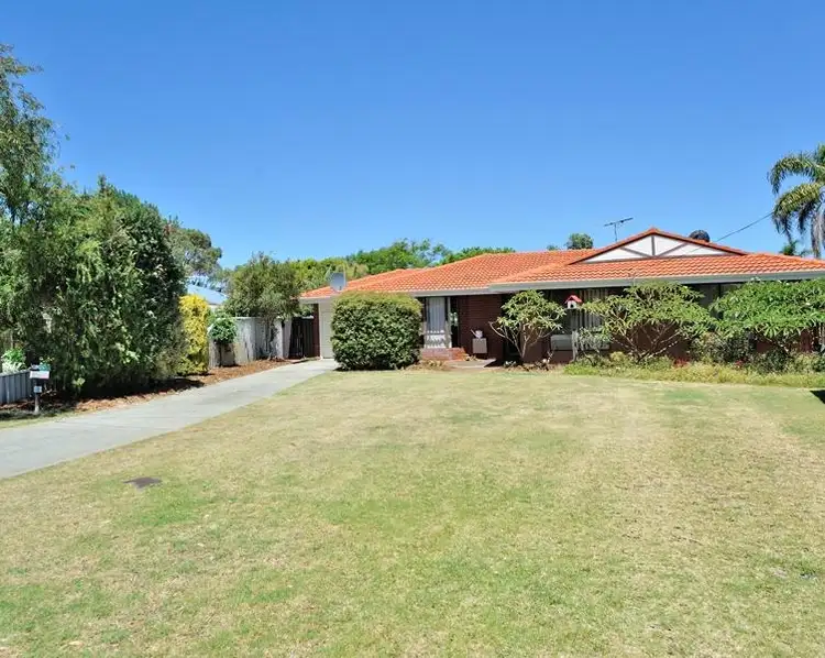 18 Oakdale Close, Safety Bay WA 6169