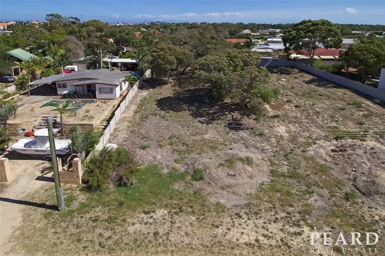 64 Queen Parade, Wannanup WA 6210