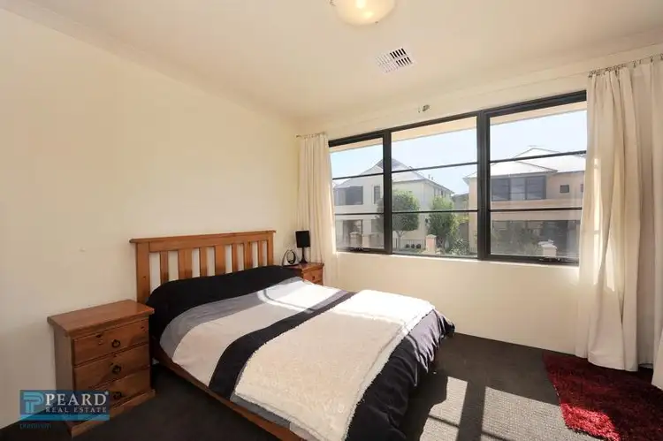 Seventh view of Homely house listing, 6 Halliday Grove, Hillarys WA 6025