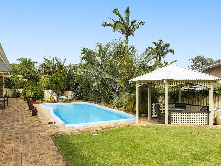 28 Osmaston Road, Carine WA 6020