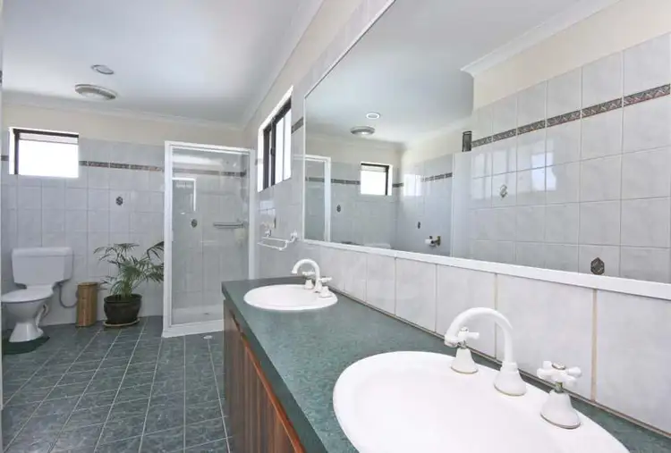 Seventh view of Homely house listing, 6 Amoria Court, Mullaloo WA 6027