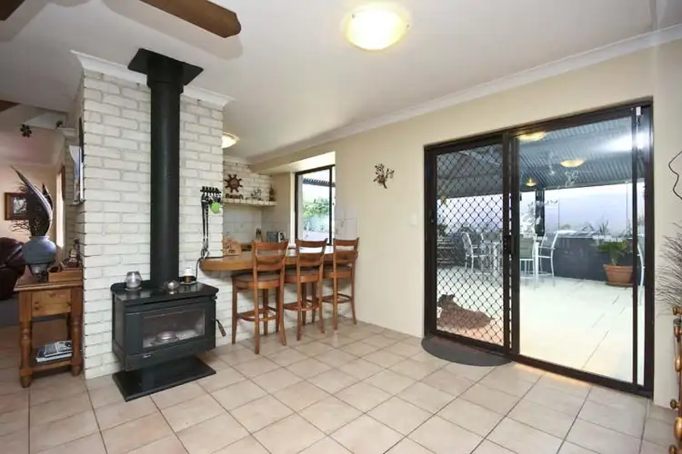 Fifth view of Homely house listing, 6 Amoria Court, Mullaloo WA 6027