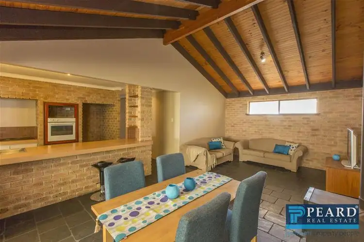9 Ruthven Place, Duncraig WA 6023