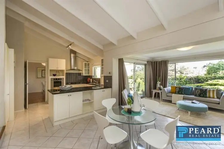 10 Megiddo Way, Duncraig WA 6023