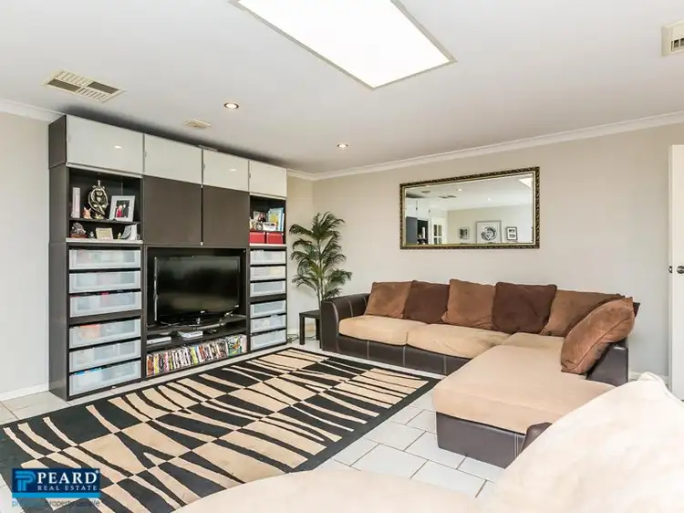 Second view of Homely house listing, 6 Wodjil Court, Heathridge WA 6027