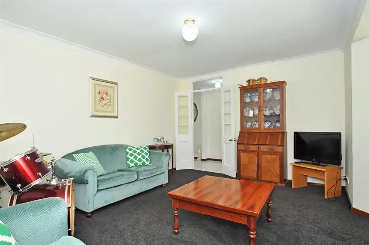 Second view of Homely house listing, 10 Chessington Way, Kingsley WA 6026