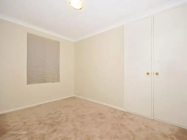 Seventh view of Homely house listing, 5 Baslow Court, Carine WA 6020