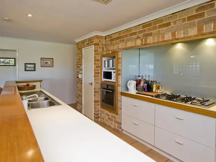 Fifth view of Homely house listing, 17 Channar Rise, Duncraig WA 6023