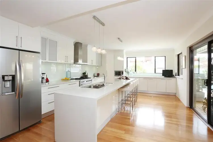 23 Pentland Avenue, Duncraig WA 6023