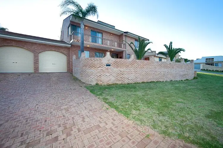 8 Lionel Court, Duncraig WA 6023