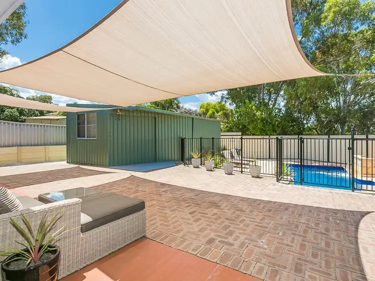 6 Steamer Court, Heathridge WA 6027
