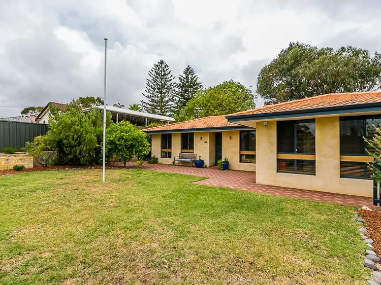 4 Elder Place, Padbury WA 6025