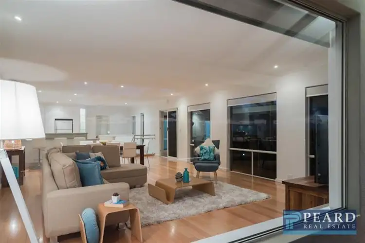 Sixth view of Homely house listing, 10 Turner Close, Duncraig WA 6023