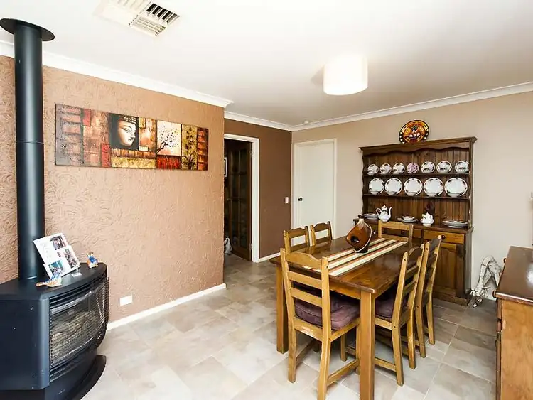 Seventh view of Homely house listing, 2 Ruse Court, Padbury WA 6025