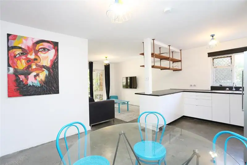 Main view of Homely unit listing, 2/25 Drabble Road, Scarborough WA 6019