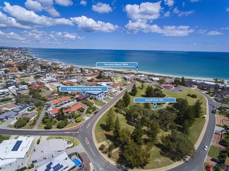 12 Padbury Circle, Sorrento WA 6020