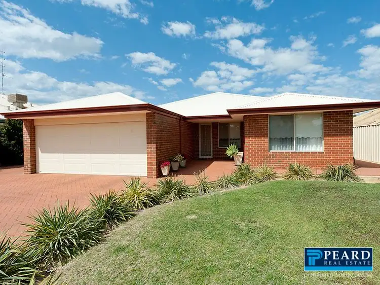 13 Elliott Street, Waroona WA 6215
