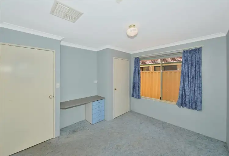 Sixth view of Homely house listing, 4 Lakes Close, South Yunderup WA 6208