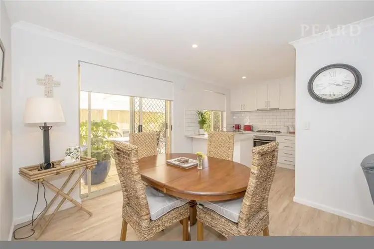 1/20 Blackwattle Parade, Padbury WA 6025