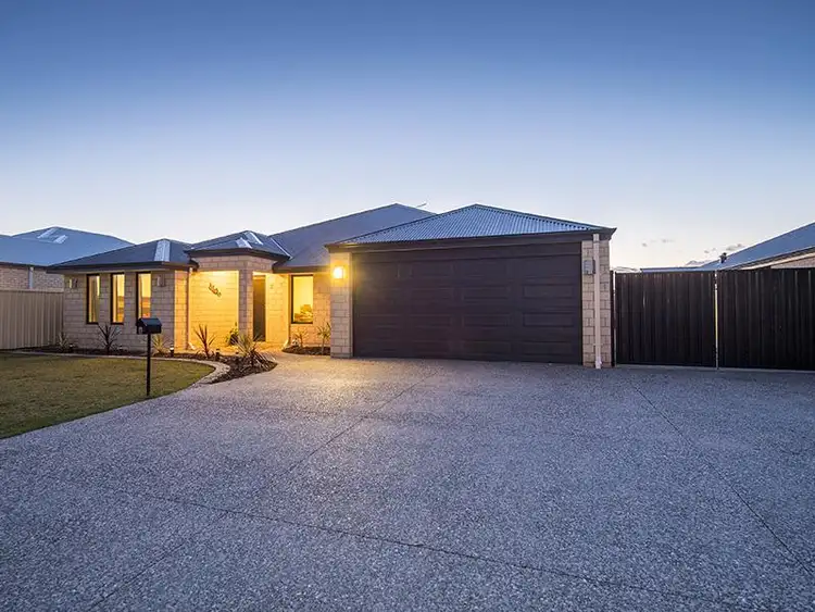 6 Addingham Boulevard, Madora Bay WA 6210