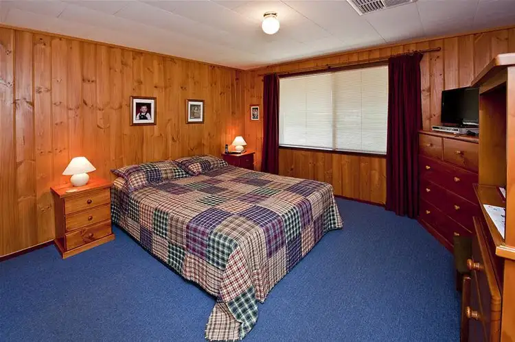 Sixth view of Homely house listing, 10 Waltham Court, Waroona WA 6215